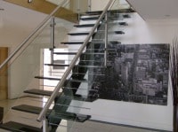 Проект стеклянной ограждающей конструкции для лестницы фото.1